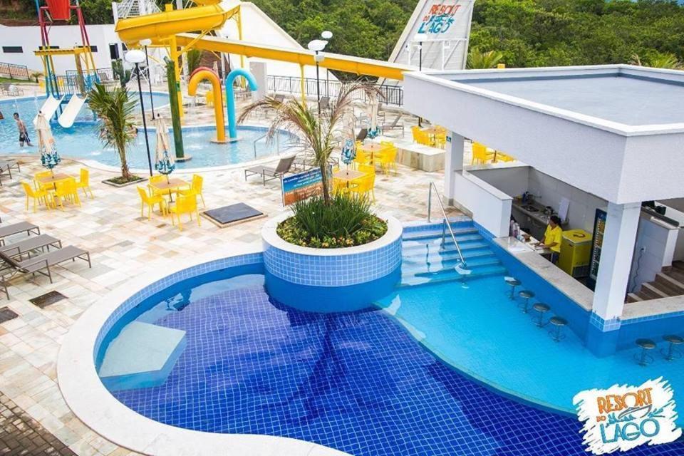 Resort Do Lago Apart Caldas Novas Exteriör bild